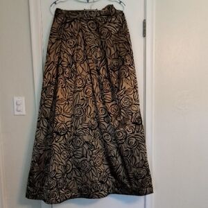 Sherrie Bloom Black and Tan Maxi A-Line Skirt